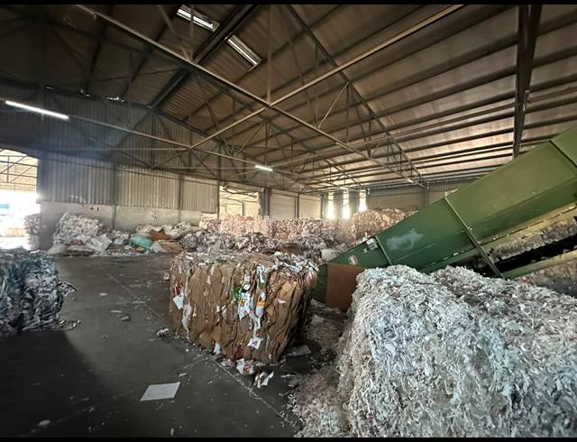 3,200M² WAREHOUSE FOR SALE IN JET PARK